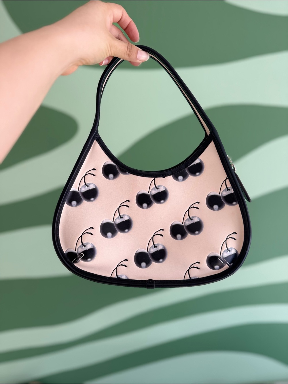 Coachtopia Black Cherry Print Shoulder Bag